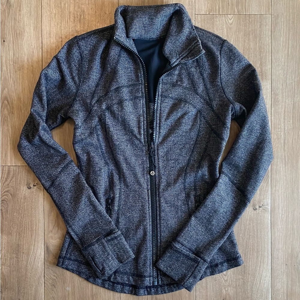 Lululemon Define Jacket - Picture 7 of 7